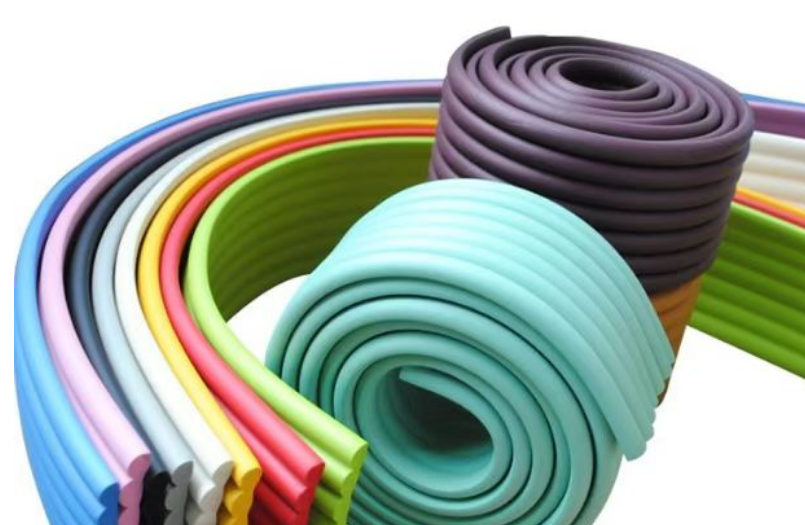 注塑模具首選鴻仁威爾