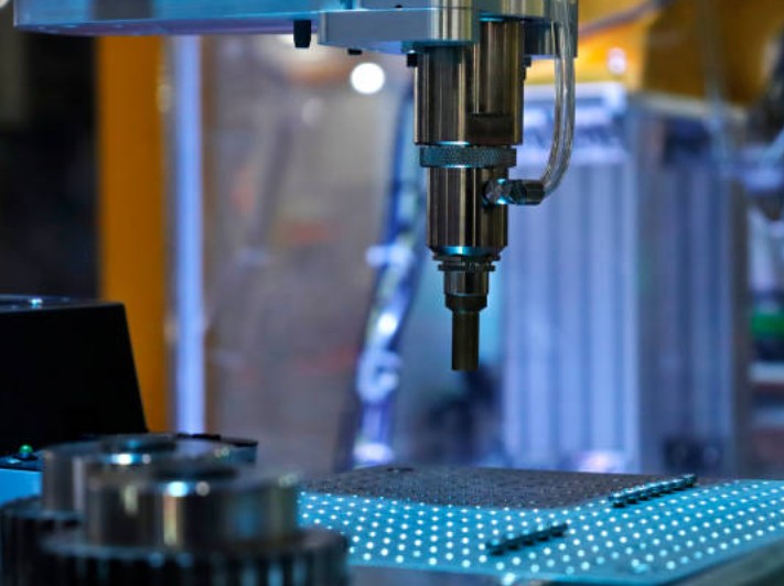 注塑模具首選鴻仁威爾