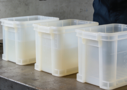 注塑模具首選鴻仁威爾