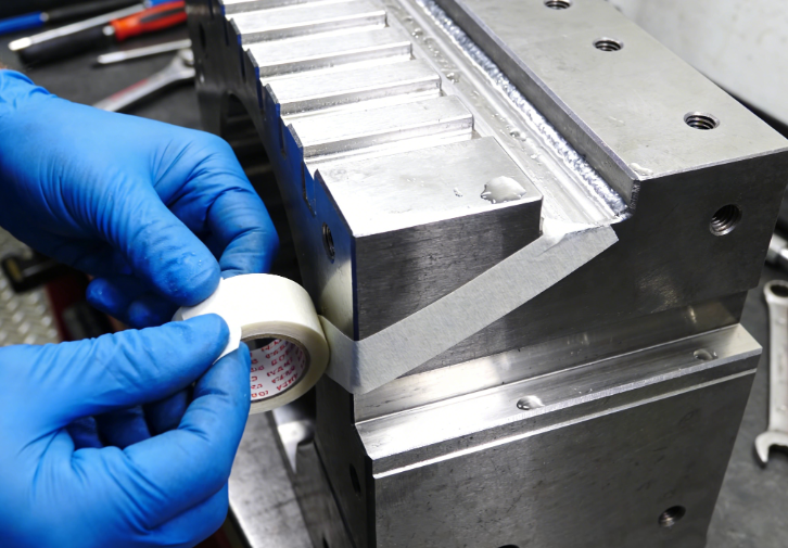 注塑模具首選鴻仁威爾 注塑模具首選鴻仁威爾