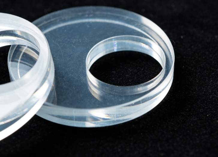 注塑模具首選鴻仁威爾