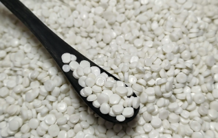 注塑模具首選鴻仁威爾