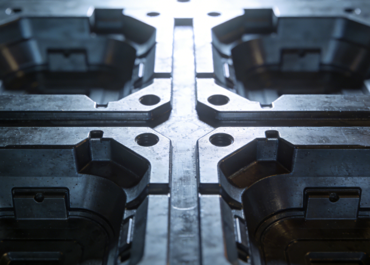 注塑模具首選鴻仁威爾