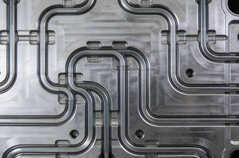 注塑模具首選鴻仁威爾