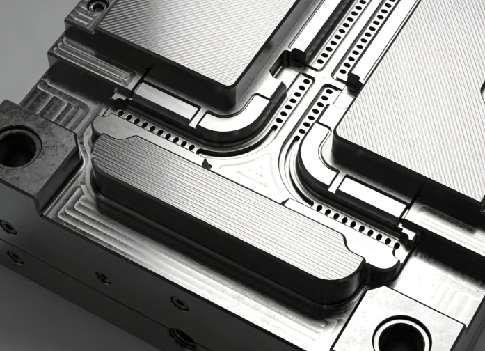 注塑模具首選鴻仁威爾