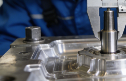 注塑模具首選鴻仁威爾