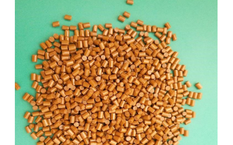 PI 的比重（密度）